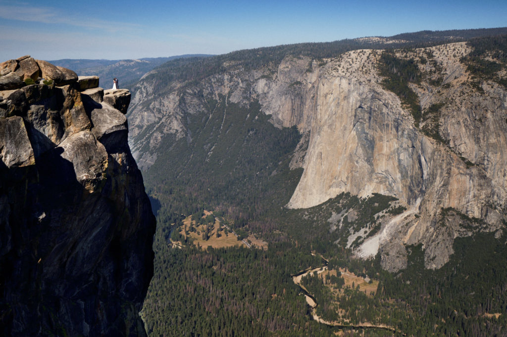 Intimate Yosemite Wedding at Taft Point