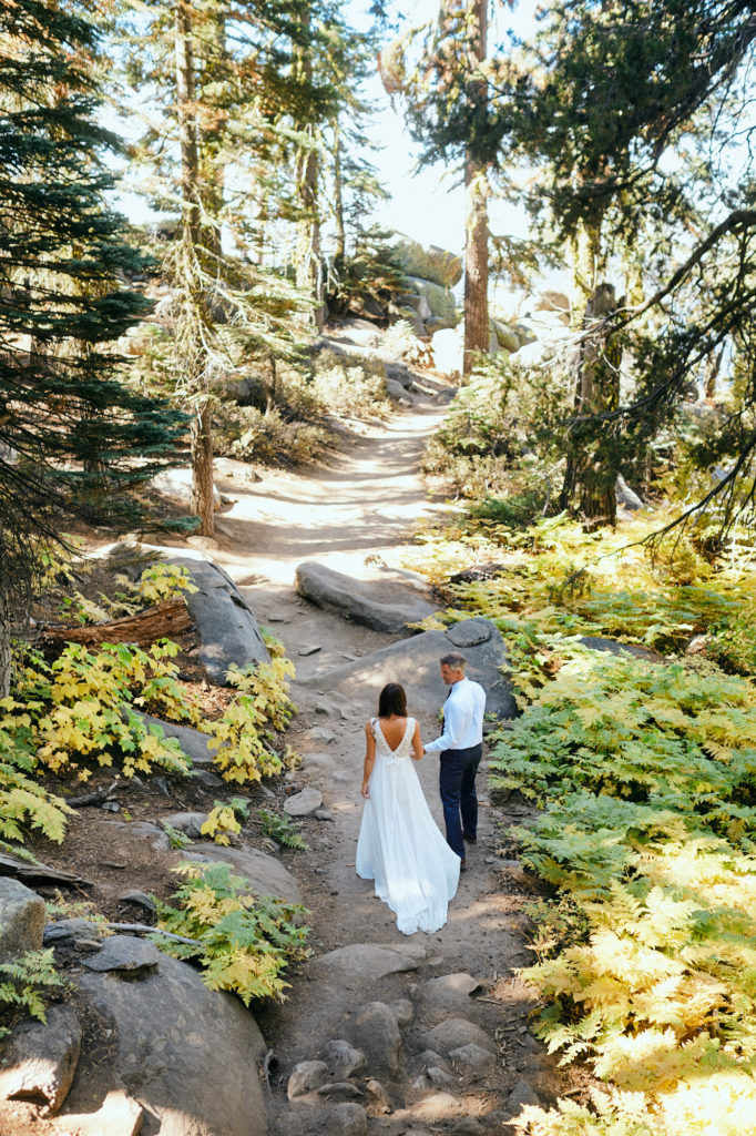 Intimate Yosemite Wedding at Taft Point